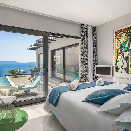 Villa Luxury Riva With Infinity Pool Okrug Gornji